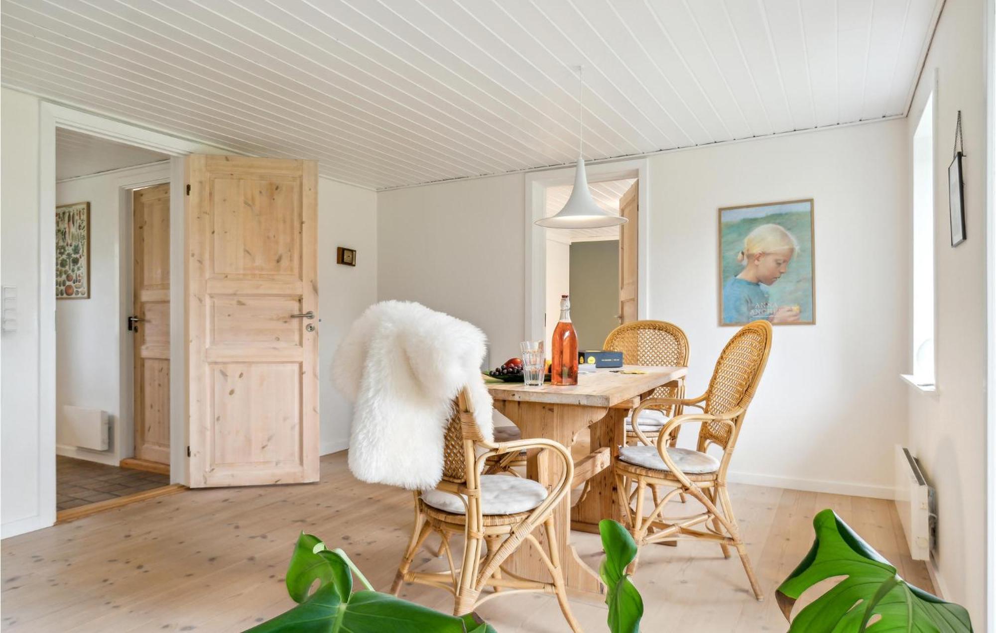 2 Bedroom Cozy Home In Fjerritslev Exteriér fotografie